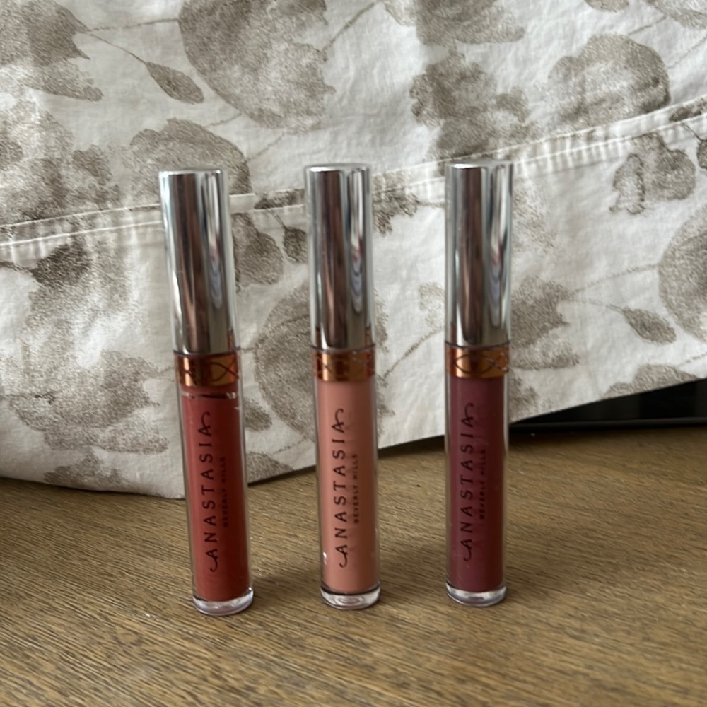 New Anastasia Beverly Hills liquid lipstick trio